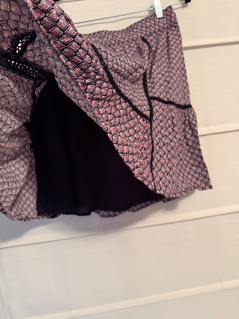 LOFT Pink Geometric Panel Skater Skirt with Black Trim - Picture 6 of 8